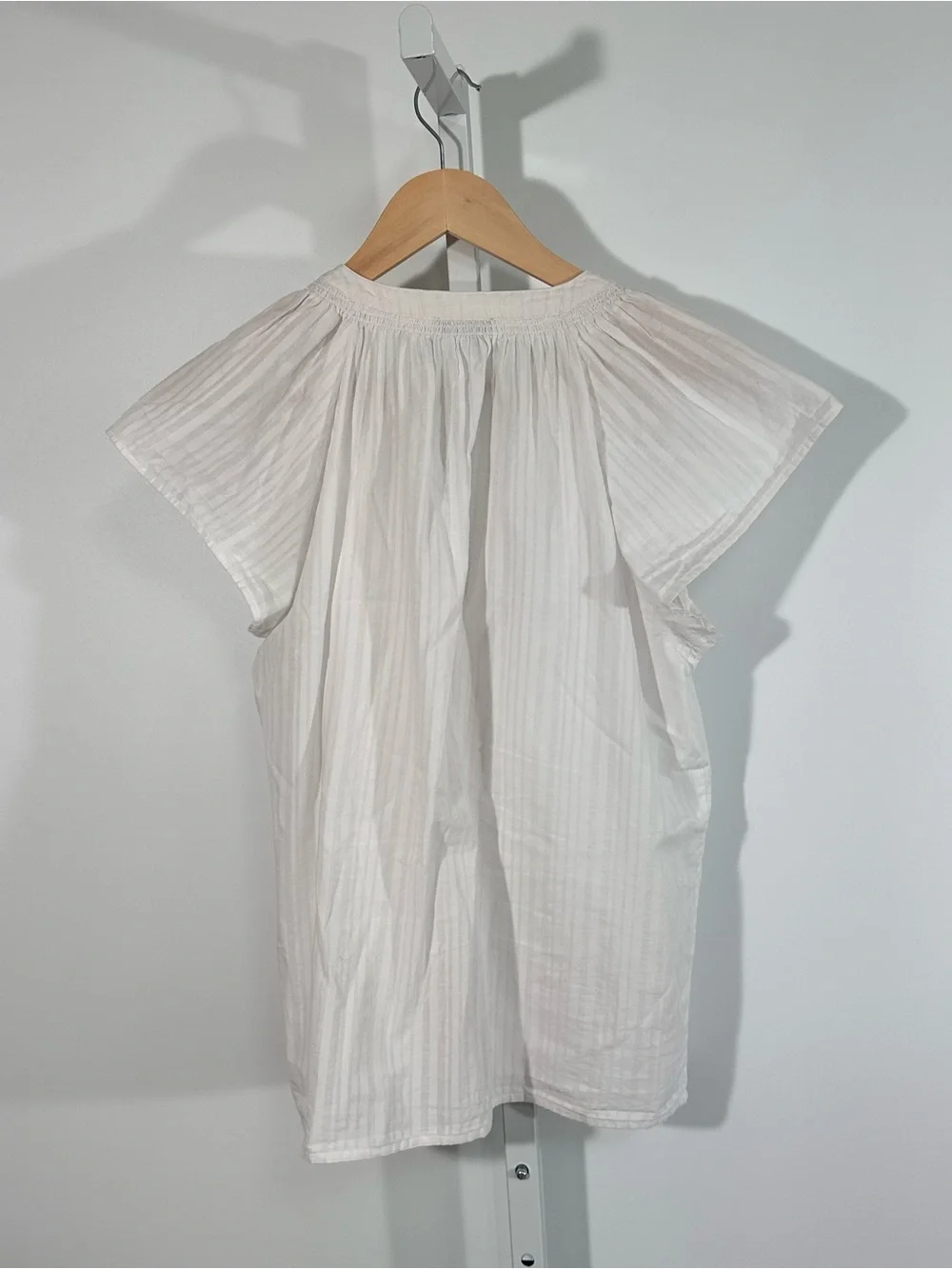 Rails White Cotton Gauze Flutter Sleeve Blouse Top Relaxed Boho Lightweight M